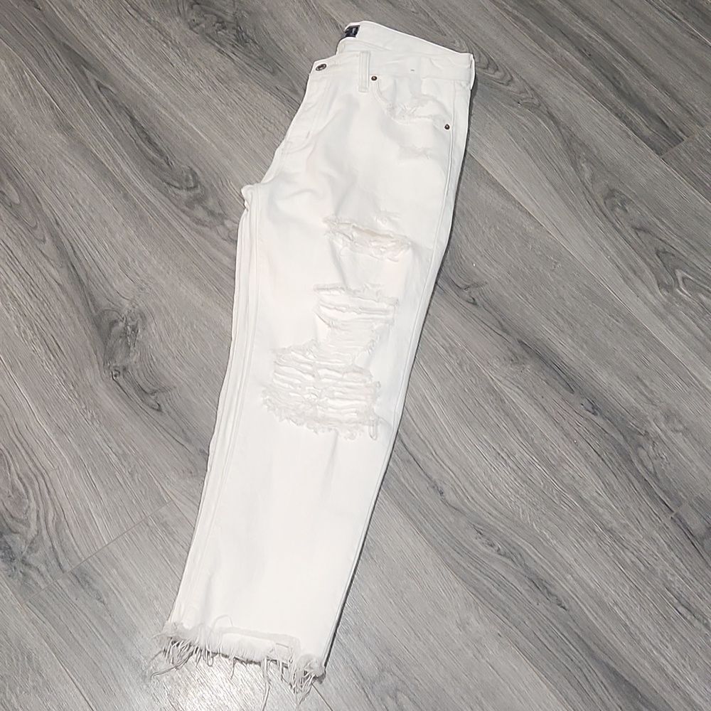 Abercrombie & Fitch Ames Low Rise Slim Destroyed Boyfriend White Jeans
